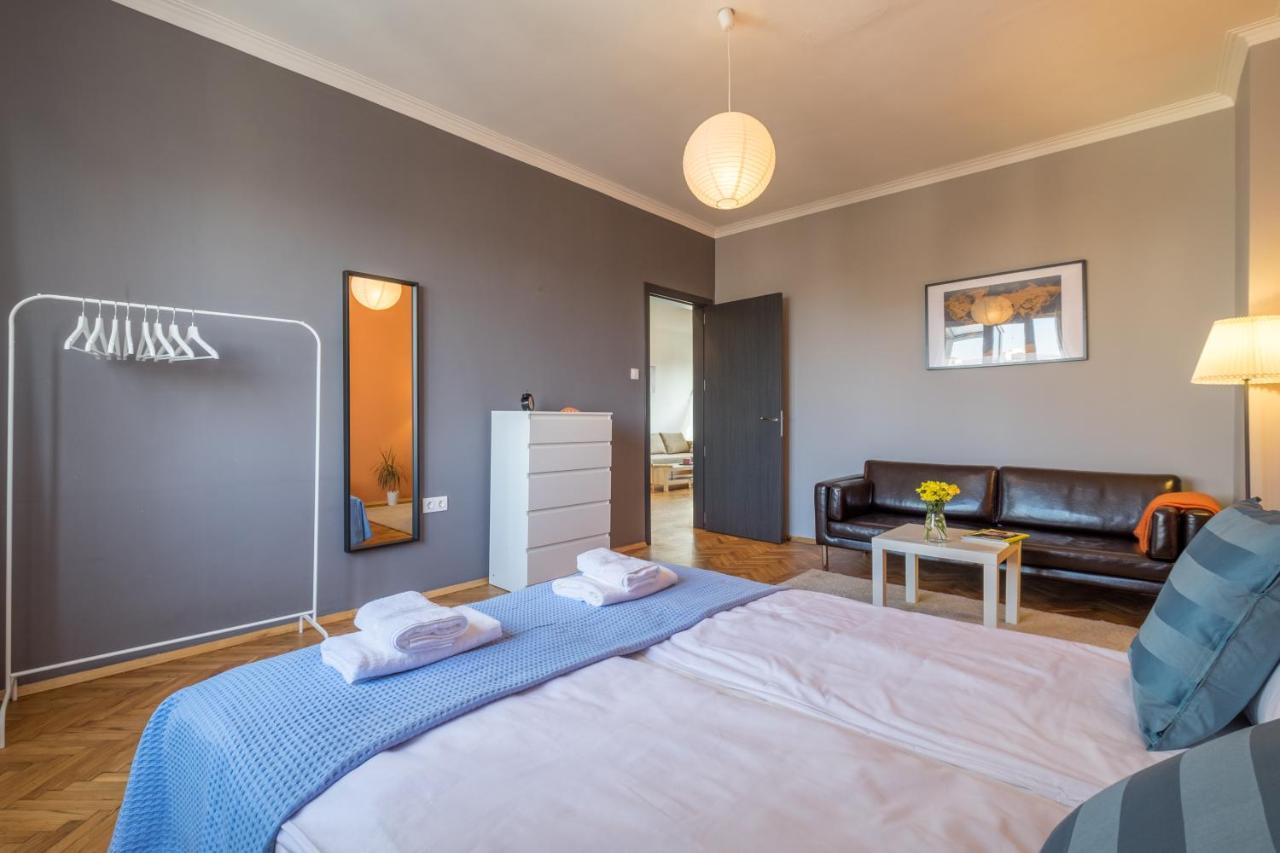 Artistic & Spacious 2Bd Central Apt By Flat Mаnager โซเฟีย ภายนอก รูปภาพ