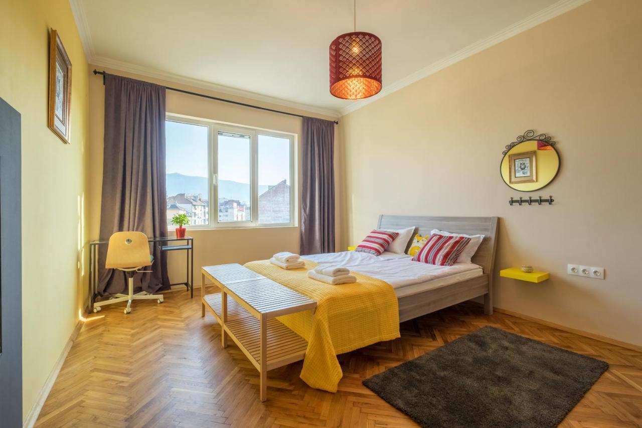 Artistic & Spacious 2Bd Central Apt By Flat Mаnager โซเฟีย ภายนอก รูปภาพ