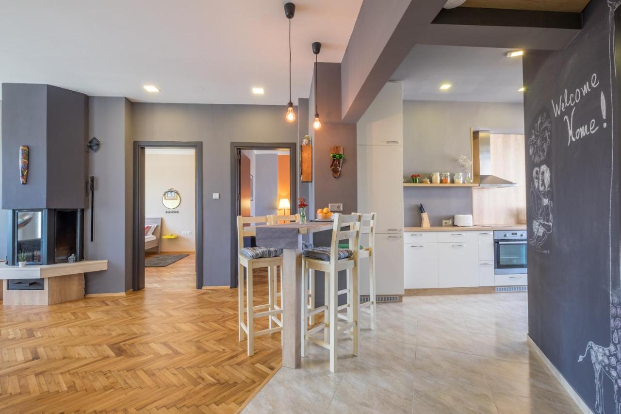 Artistic & Spacious 2Bd Central Apt By Flat Mаnager โซเฟีย ภายนอก รูปภาพ